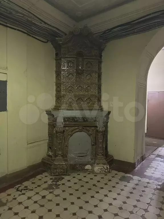 Комната 16,2 м в 8-к., 6/6 эт. - Фото 1