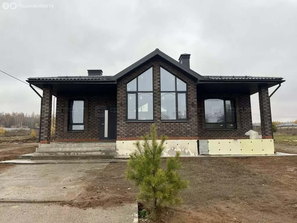 Дом в село Кощаково, Комсомольская улица (146 м) - Фото 1