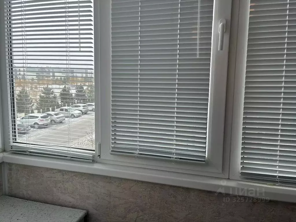 2-к кв. Волгоградская область, Волгоград ул. Добрушина, 16 (55.7 м) - Фото 0