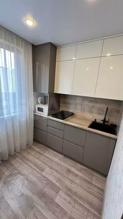 1-к. квартира, 40 м, 7/17 эт. - Фото 0