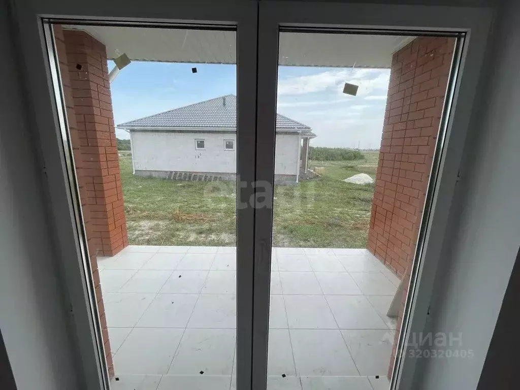 Дом в Белгородская область, Строитель Яковлевский городской округ, ... - Фото 2