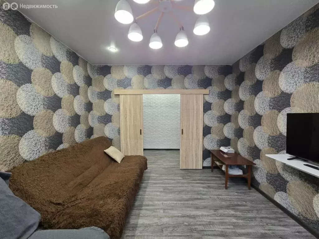 1-комнатная квартира: Зеленодольск, улица Ленина, 60 (41.8 м) - Фото 2