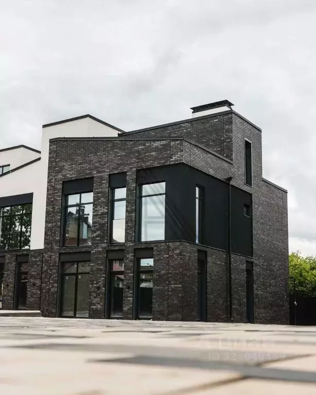 Таунхаус в Воронежская область, Воронеж ул. Героев Революции, 114/1 ... - Фото 1