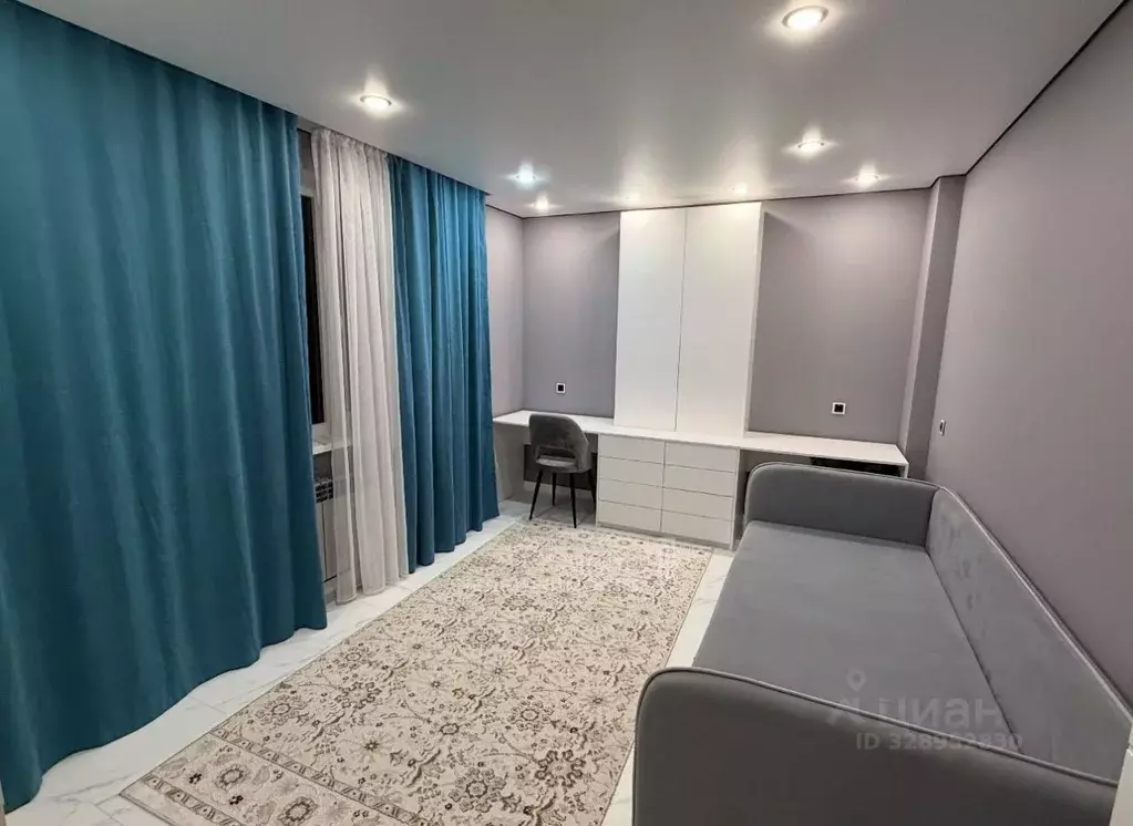 3-к кв. Татарстан, Казань ул. Нурихана Фаттаха, 19 (80.0 м) - Фото 1