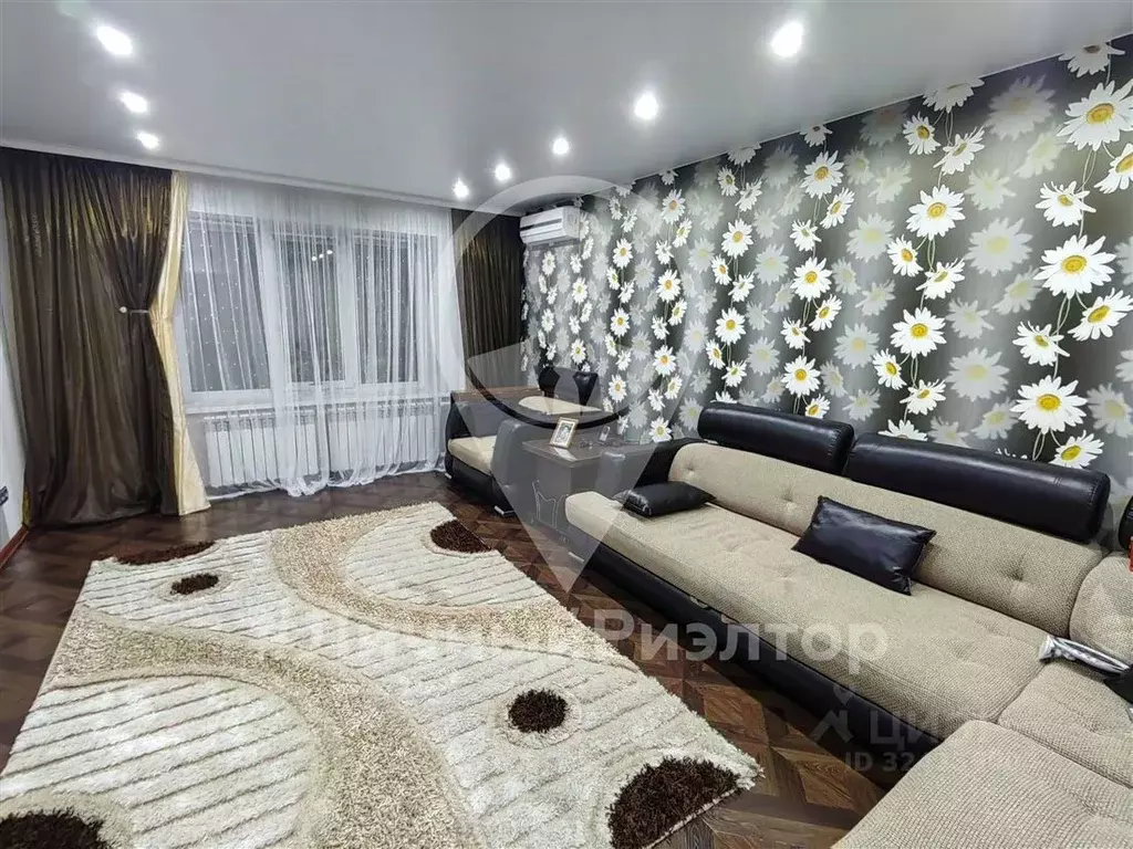 2-к кв. Рязанская область, Рязань ул. Горького, 45 (68.8 м) - Фото 1