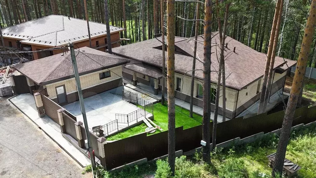 Дом 250 м на участке 11 сот. - Фото 0
