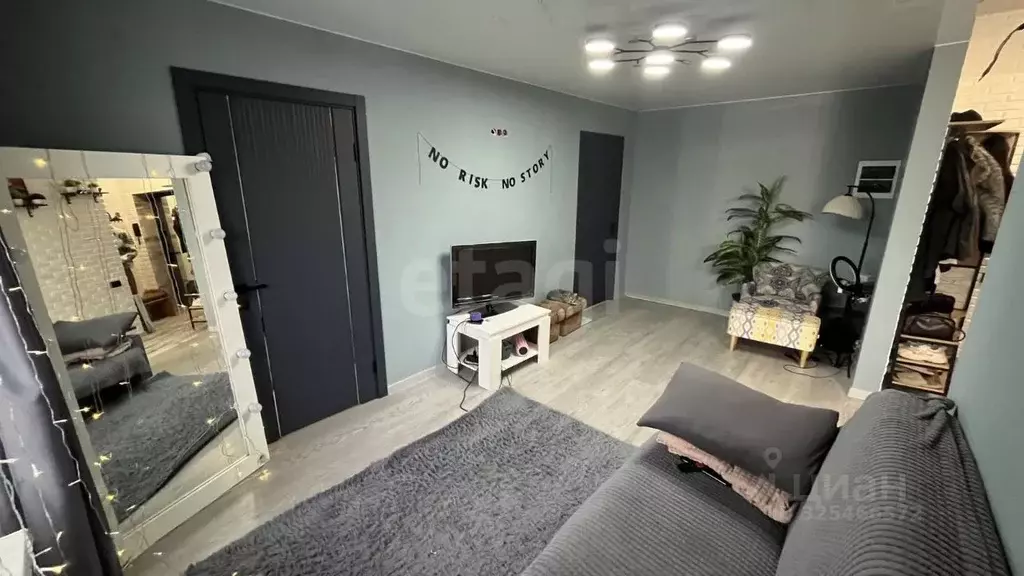 2-к кв. Брянская область, Брянск ул. Ульянова, 5 (41.7 м) - Фото 1