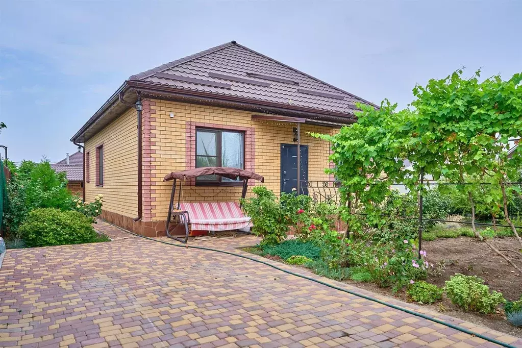 Дом в Краснодарский край, Краснодар пос. Российский, ул. Костромская ... - Фото 1