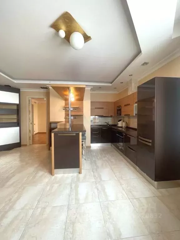 4-к кв. Москва ул. Исаковского, 39К1 (170.0 м) - Фото 1