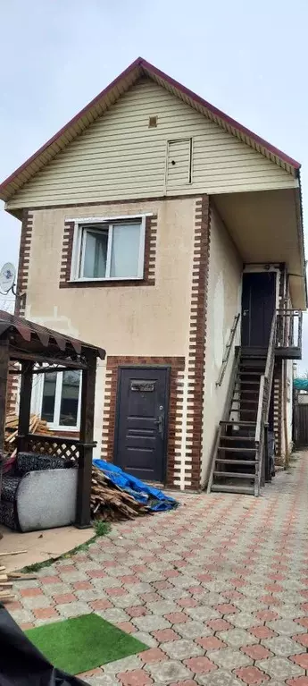 Дом в Красноярский край, Красноярск просп. Металлургов, 2Д/115 (202 м) - Фото 1