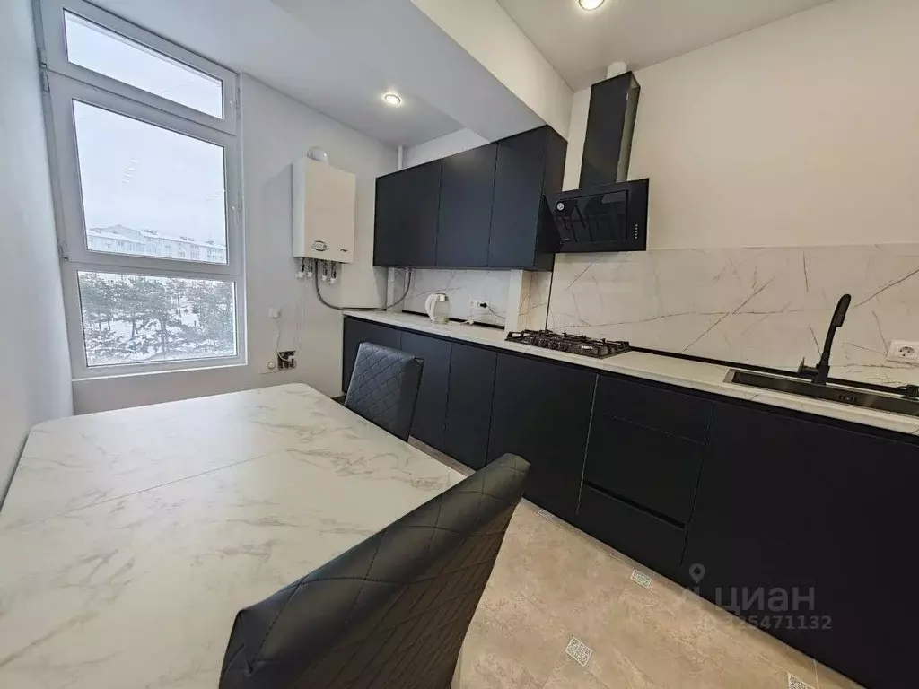 1-к кв. Севастополь просп. Генерала Острякова, 242Ак2 (38.0 м) - Фото 1