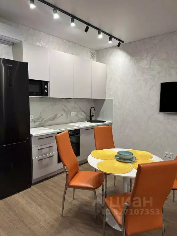 1-к кв. Татарстан, Казань ул. Оренбургский Тракт, 8Д (45.0 м) - Фото 1