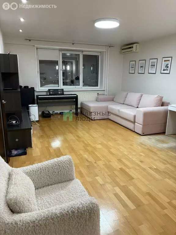 2-комнатная квартира: Ижевск, Северный переулок, 50 (57.8 м) - Фото 1