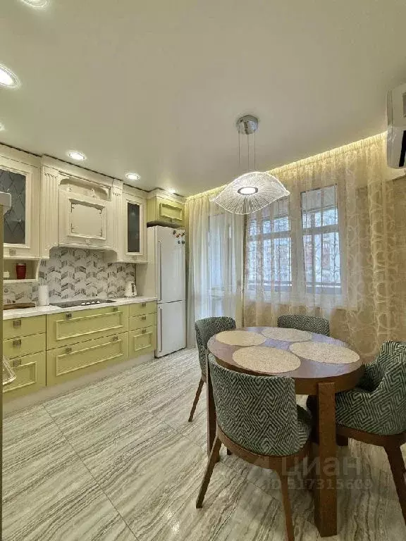 Продается 2-комнатная квартира - Фото 1