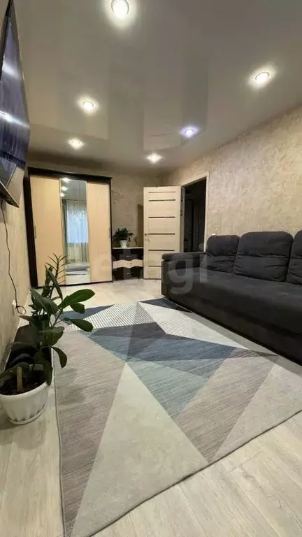 1-к кв. Иркутская область, Ангарск 91-й кв-л, 18 (30.0 м) - Фото 0