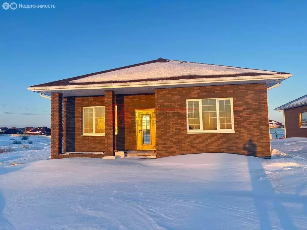 Дом в Старый Оскол, улица 2-й Гвардейской Таманской Дивизии (125 м) - Фото 2