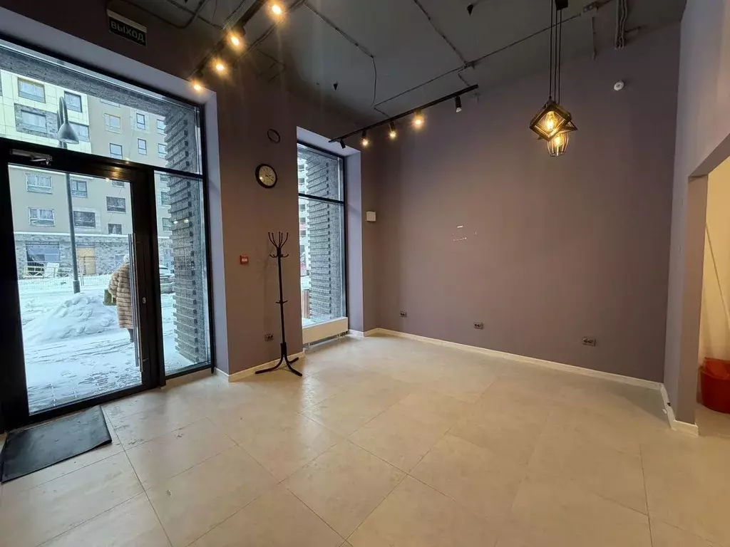 Помещение свободного назначения в Свердловская область, Екатеринбург ... - Фото 1