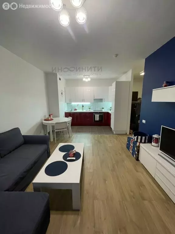 2-комнатная квартира: Отрадное, Лесная улица, 16 (64 м) - Фото 0