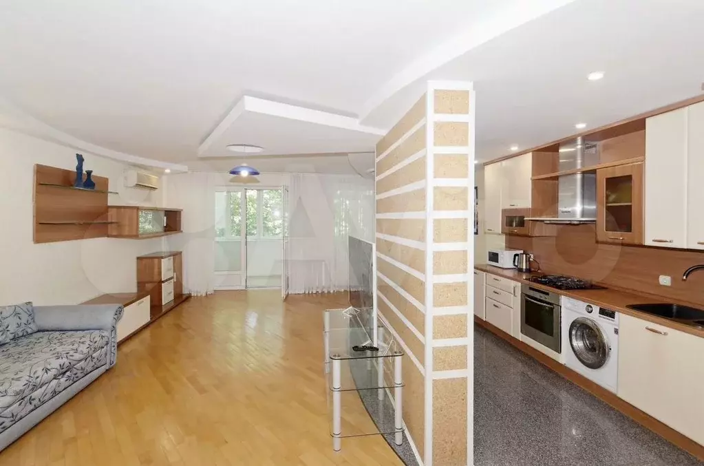 3-к. квартира, 96 м, 3/6 эт. - Фото 1
