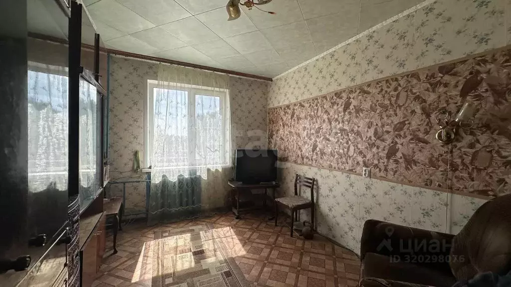 2-к кв. Владимирская область, Ковров Полевая ул., 2 (54.0 м) - Фото 0