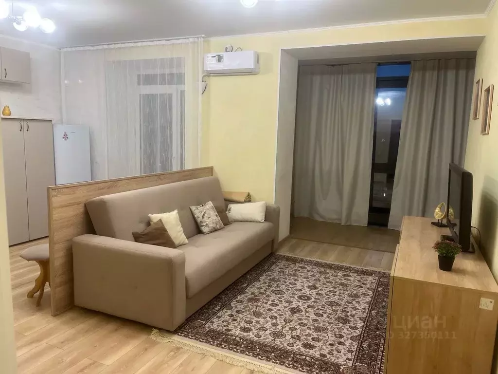 2-к кв. Красноярский край, Красноярск ул. Авиаторов, 28 (60.0 м) - Фото 1