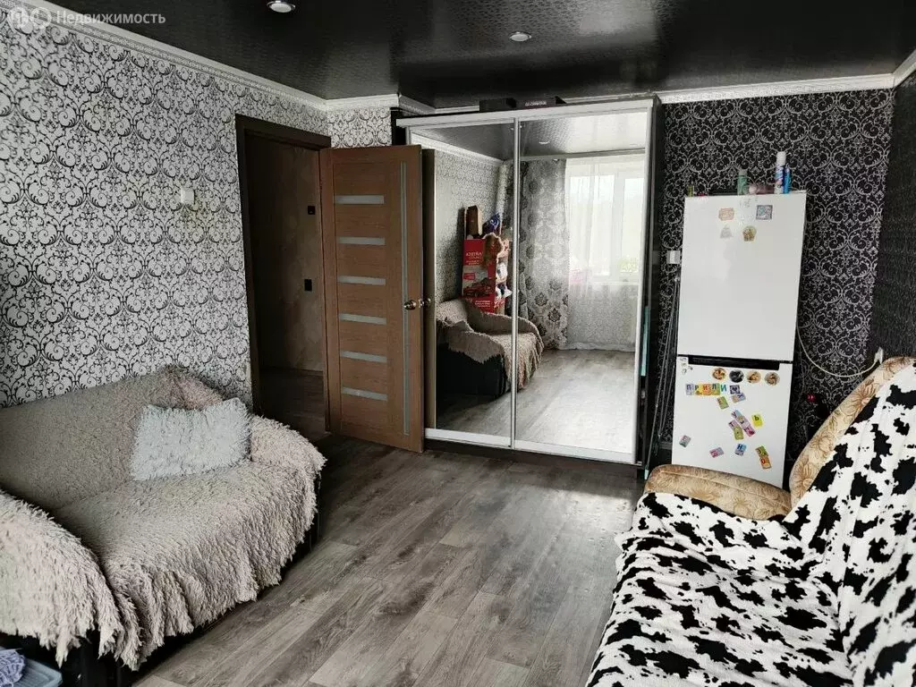 2-комнатная квартира: посёлок Комсомольский, улица Ленина, 11 (46.7 м) - Фото 2