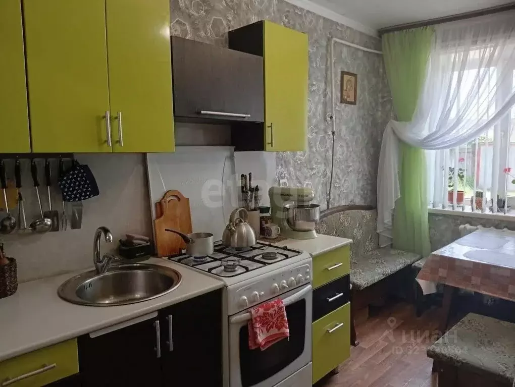 2-к кв. Брянская область, Погар рп ул. Октябрьская, 19 (42.4 м) - Фото 1