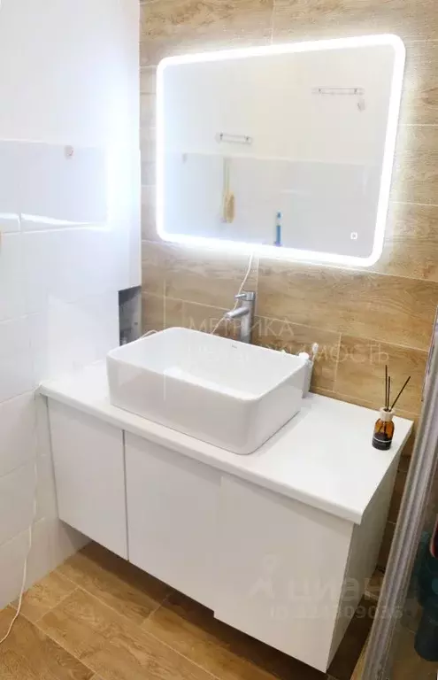 Студия Тюменская область, Тюмень ул. Стройотрядовская, 16 (26.0 м) - Фото 1