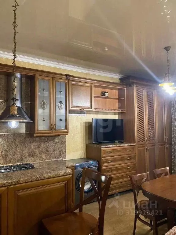 3-к кв. Ростовская область, Азов Азовский район, ул. Дзержинского, 47А ... - Фото 0
