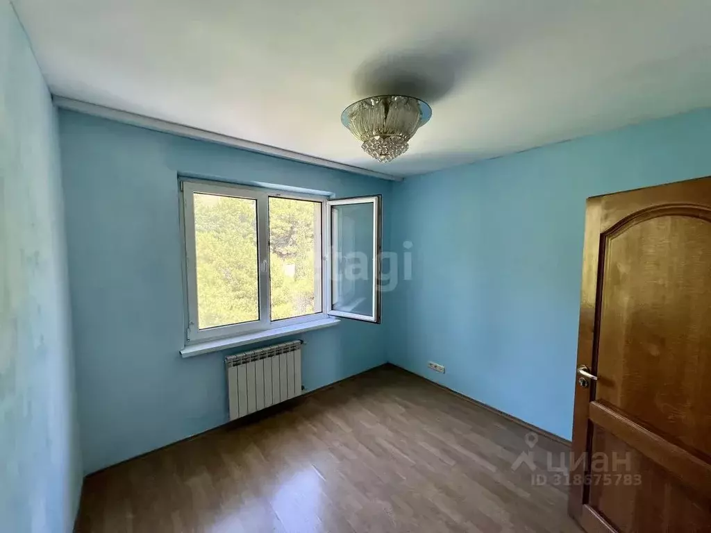 4-к кв. Крым, Ялта ул. Тимирязева, 39 (77.4 м) - Фото 0