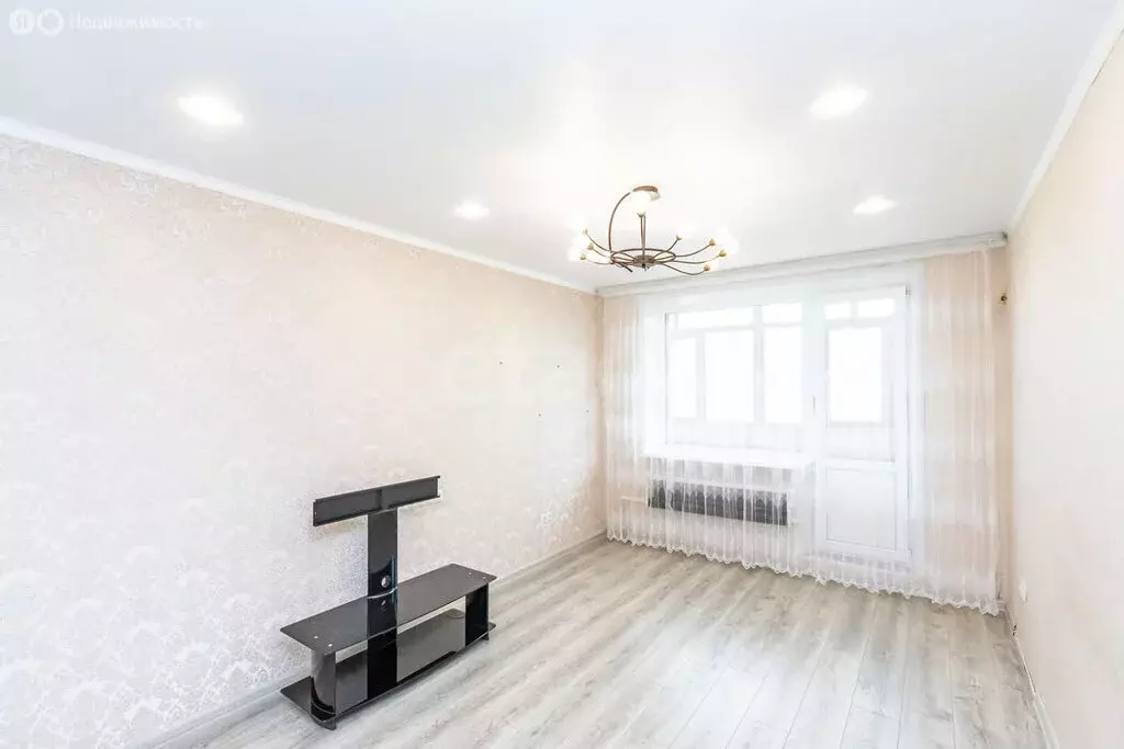 1-комнатная квартира: Тюмень, улица Самарцева, 20 (33.3 м) - Фото 1