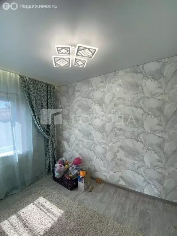 Дом в Прокопьевск, 2-я Карьерная улица (50 м) - Фото 1