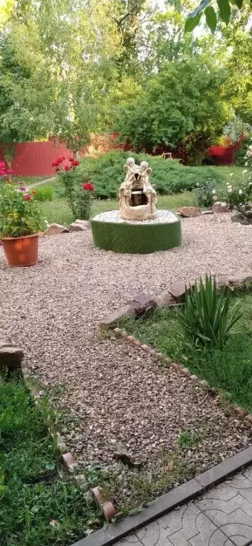 Дом в Ростовская область, пос. Целина ул. Думенко (162 м) - Фото 1