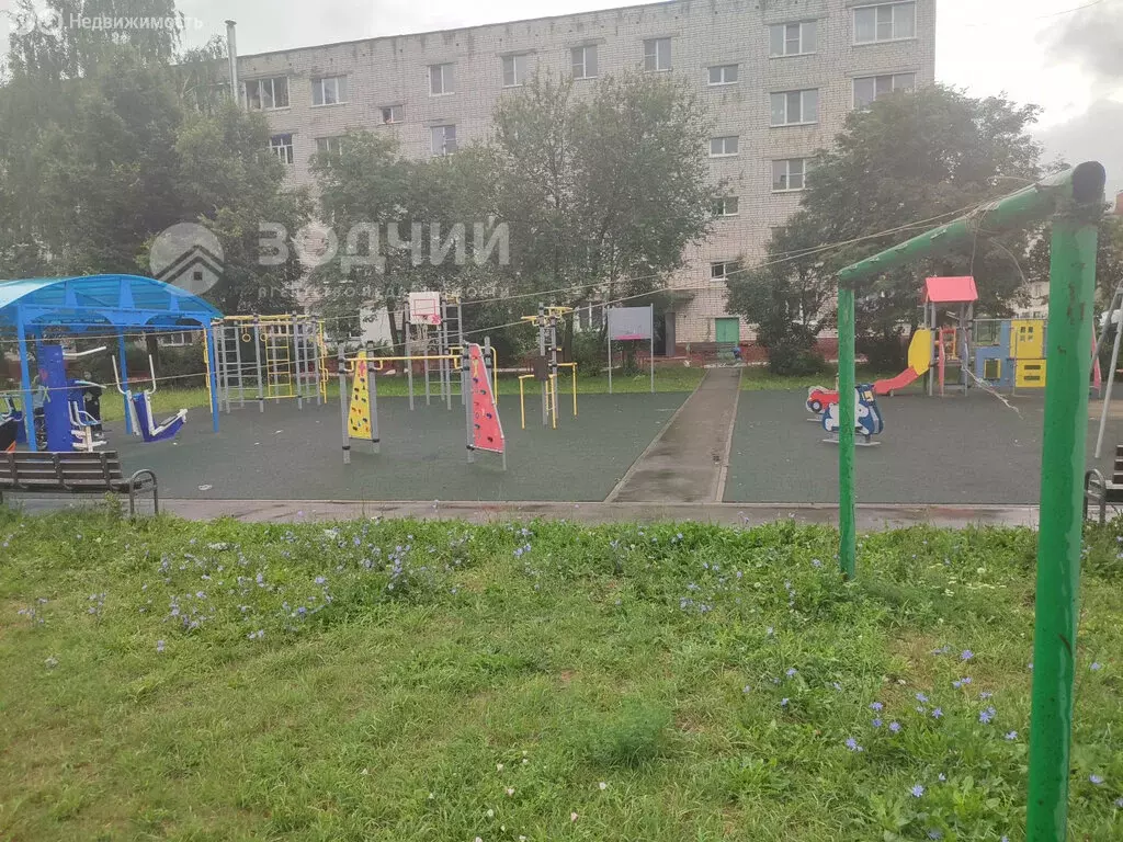 4-комнатная квартира: Цивильск, улица Куйбышева, 1Б (75.2 м) - Фото 2