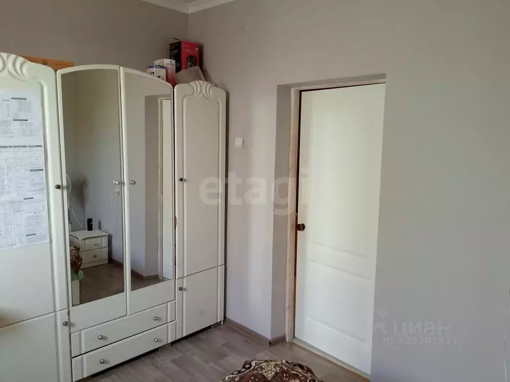 Дом в Крым, Евпатория Исмаил-Бей мкр, ул. Аксарай, 30 (90 м) - Фото 1