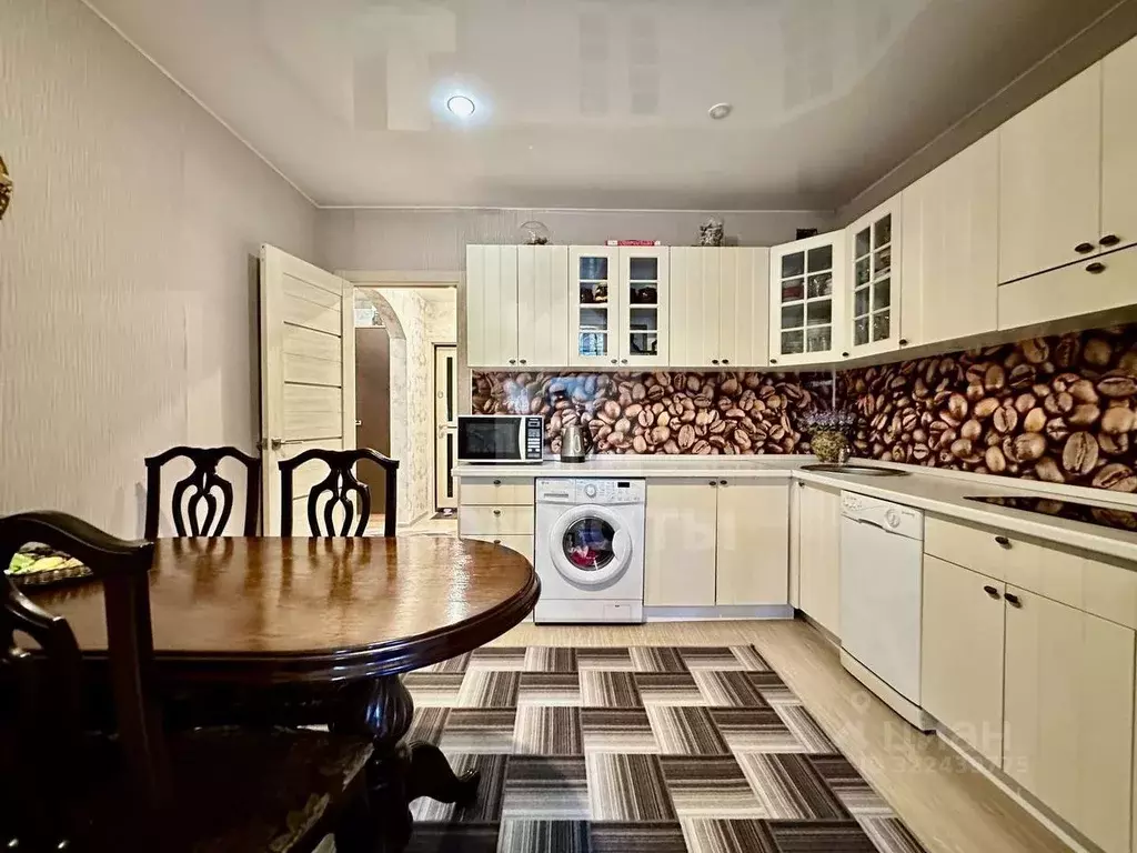 1-к кв. Воронежская область, Воронеж ул. Артамонова, 38в (43.0 м) - Фото 1