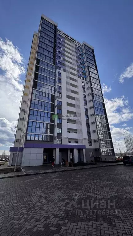 1-к кв. Татарстан, Набережные Челны ул. 55-летия КамАЗа, 1к2 (42.0 м) - Фото 0