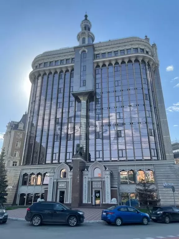 3-к. квартира, 135 м, 4/11 эт. - Фото 1