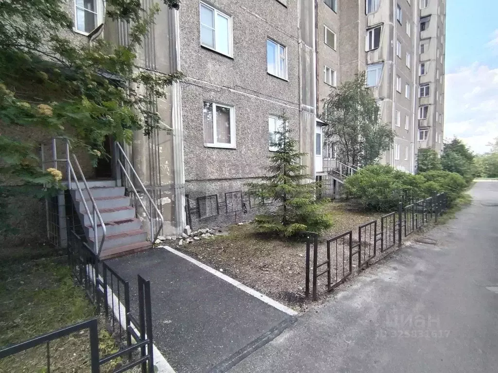 Офис в Мурманская область, Мурманск ул. Шмидта, 6 (210 м) - Фото 1