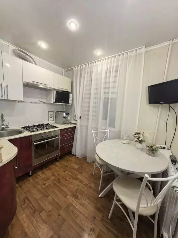 Продаётся 4-к квартира, 60.1 м - Фото 1