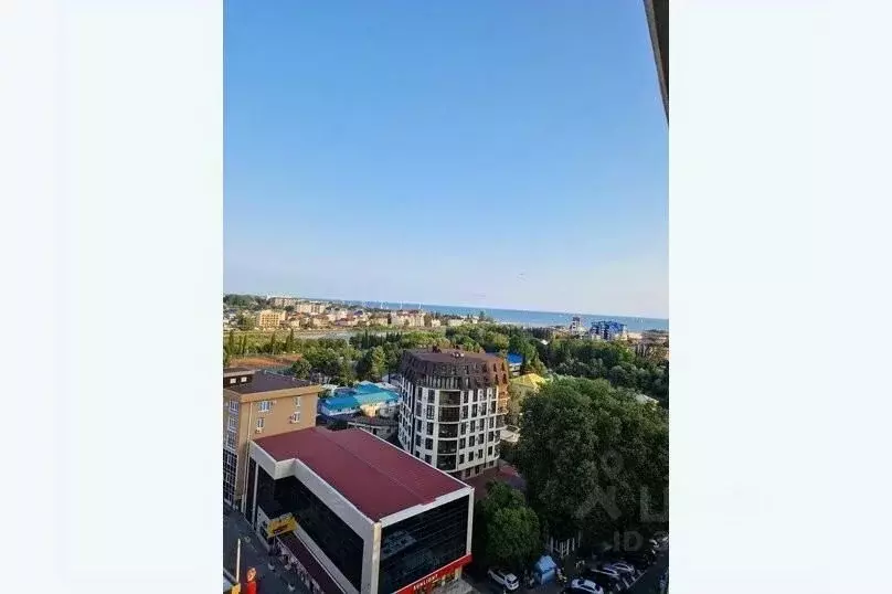 2-к кв. Краснодарский край, Сочи ул. Демократическая, 43 (67.0 м) - Фото 0