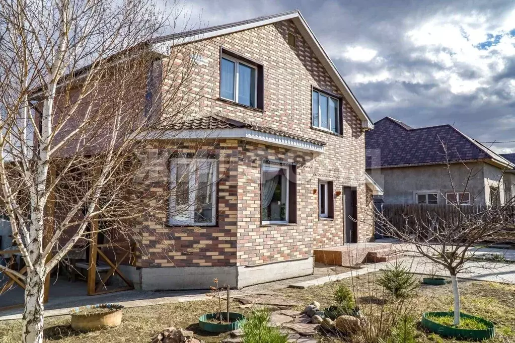 Дом в Хакасия, Абакан 10-й мкр, ул. Рождественская (170 м) - Фото 2