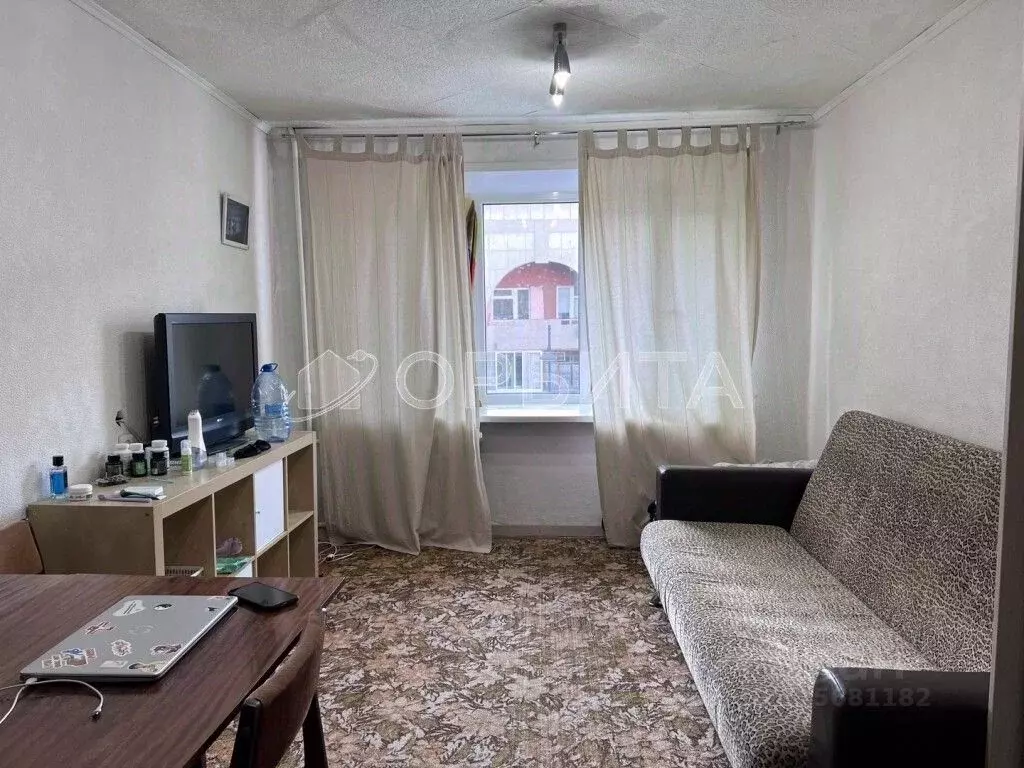 Комната Тюменская область, Тюмень ул. Красина, 5 (18.0 м) - Фото 1