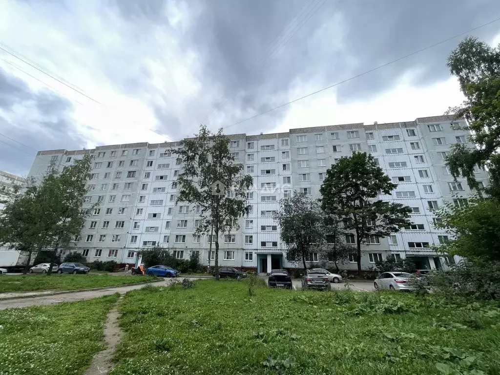 3-к кв. Смоленская область, Смоленск ул. Петра Алексеева, 4 (68.3 м) - Фото 1