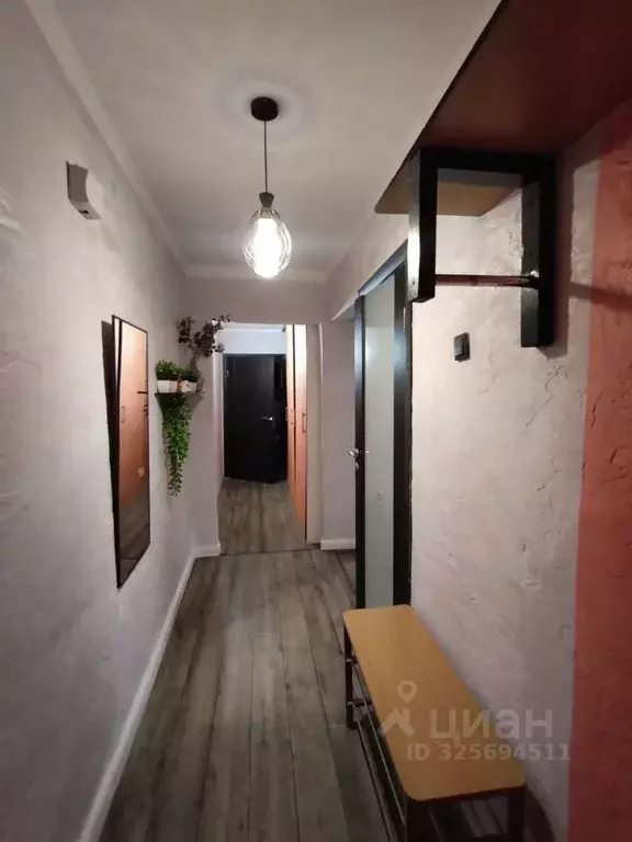 2-к кв. Челябинская область, Челябинск Российская ул., 17в (44.7 м) - Фото 2