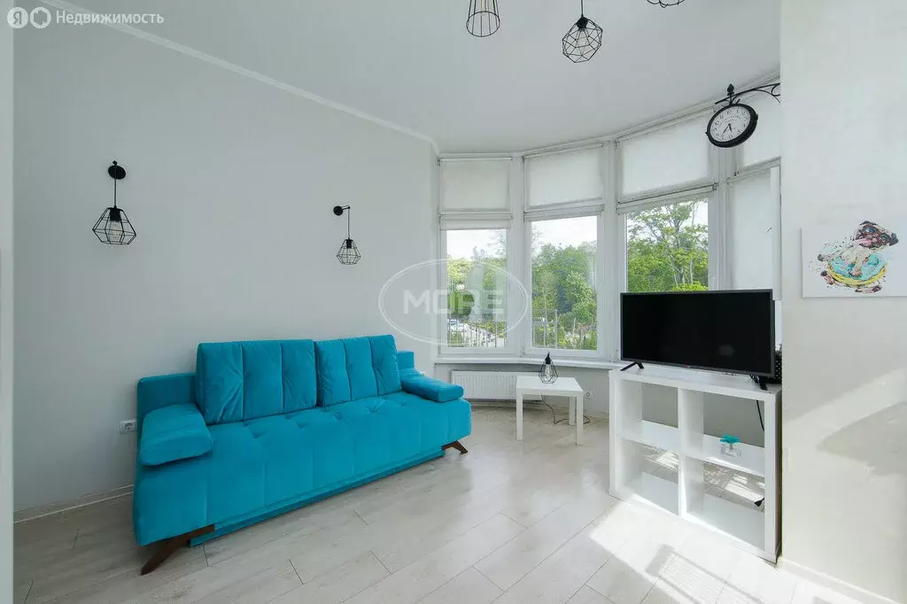 3-комнатная квартира: Калининград, улица Фортовая Дорога, 9 (83.5 м) - Фото 1