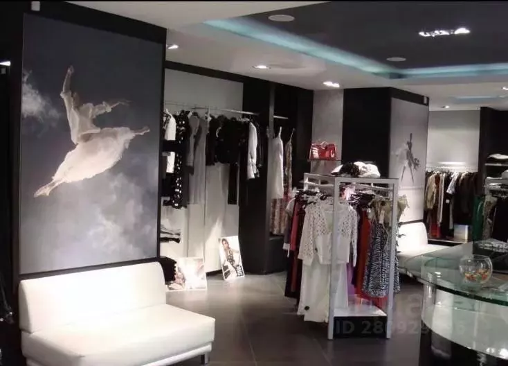 Торговая площадь в Пермский край, Пермь Комсомольский просп., 49 (125 ... - Фото 1