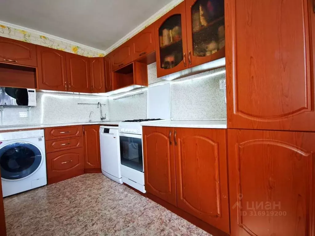 3-к кв. Самарская область, Самара бул. Ивана Финютина, 10 (68.0 м) - Фото 0