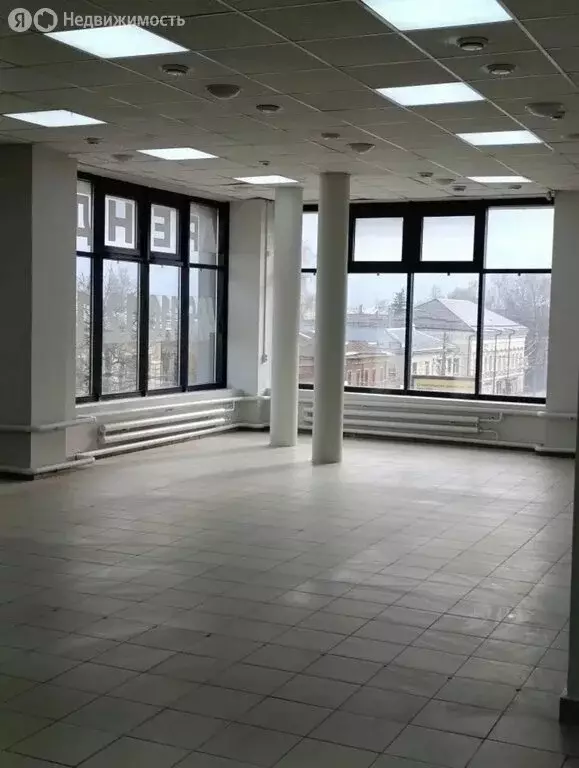 Торговая площадь (110 м) - Фото 1