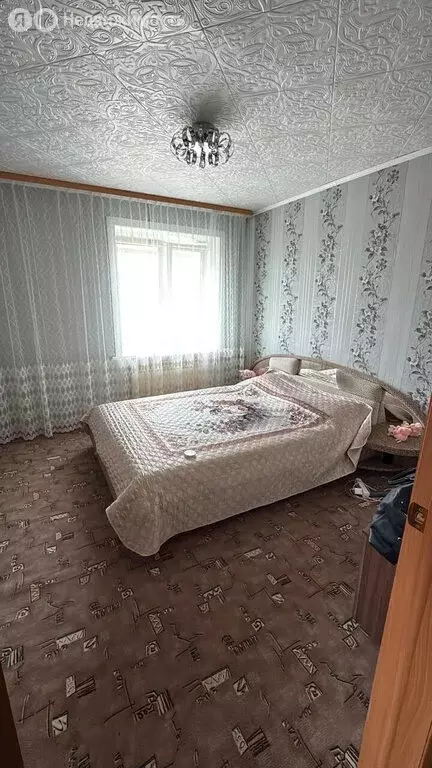 4-комнатная квартира: Углегорск, Красноармейская улица, 2 (65.2 м) - Фото 1